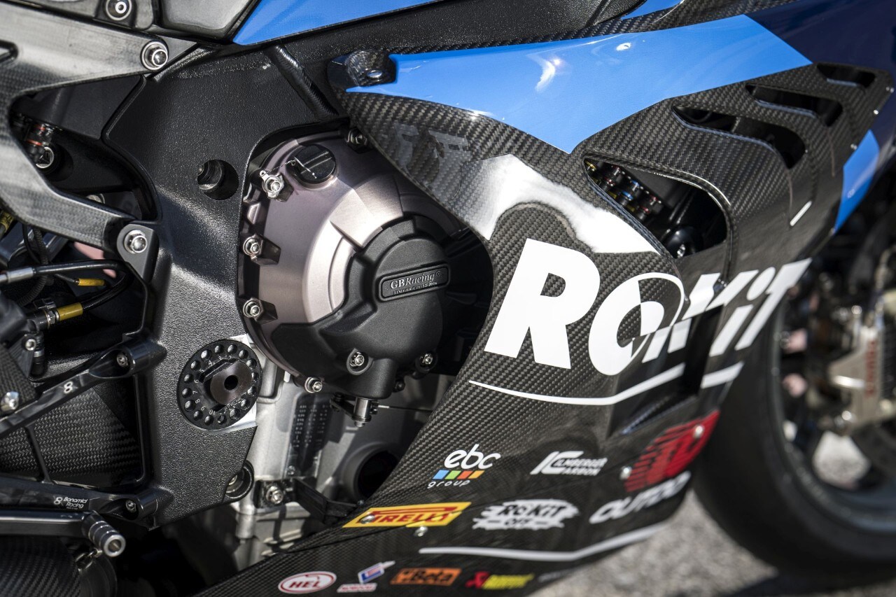 DueruoteTG #238 - Abbiamo guidato in pista la BMW che corre in SBK! 